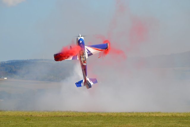 img00018.jpg