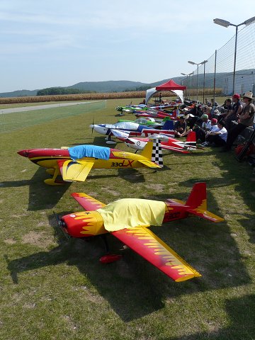 img00004.jpg