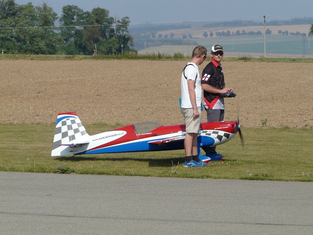 img00008.jpg