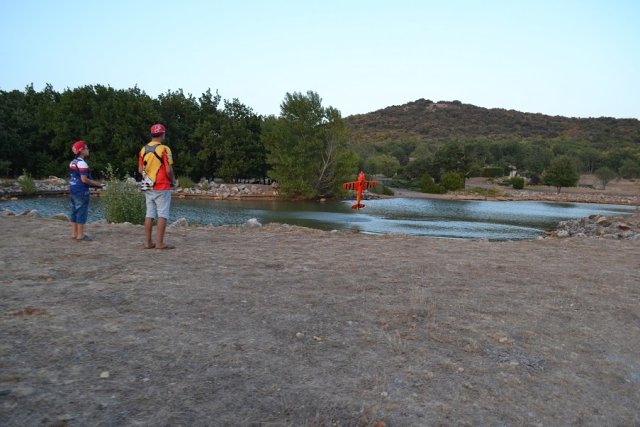 img00012.jpg