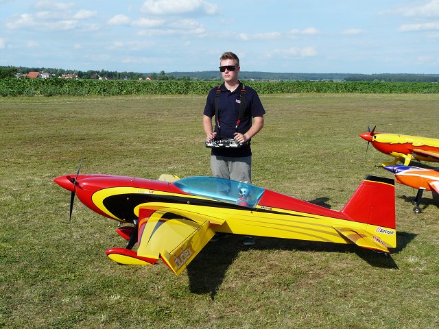 img00018.jpg
